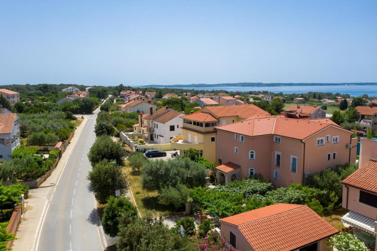 Berat Apartment Vodnjan Dış mekan fotoğraf