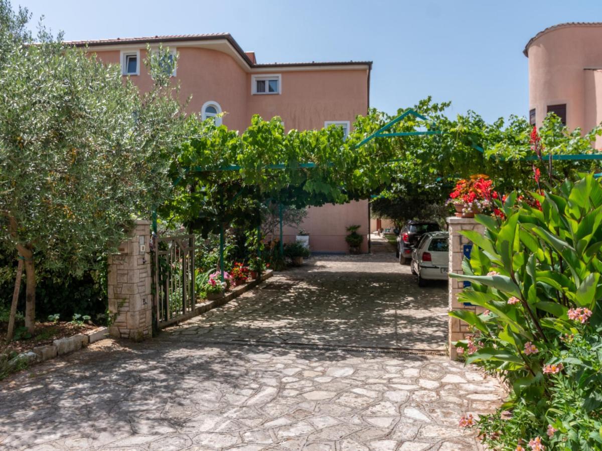 Berat Apartment Vodnjan Dış mekan fotoğraf